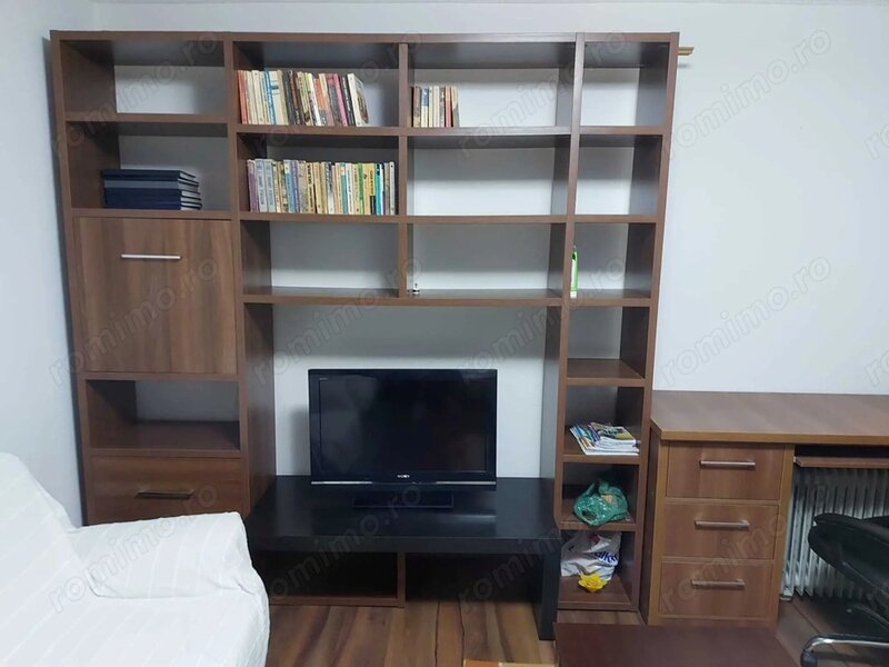 Titan metrou, Parc IOR